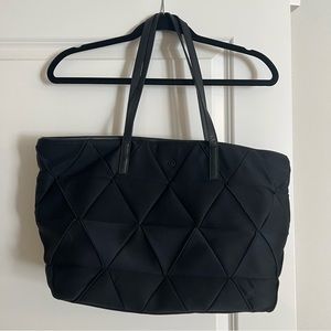 Lululemon Black Diamond Quilted Tote Bag